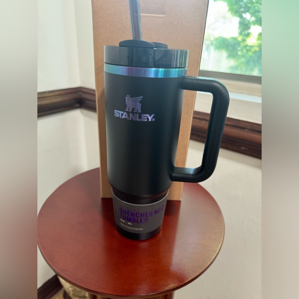 30 oz Black Chroma Stanley